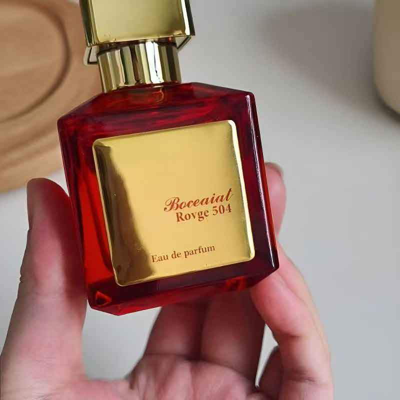 Amber Musk Oil - O perfume Baccarat 540 é uma